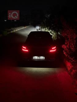 جنسس G70